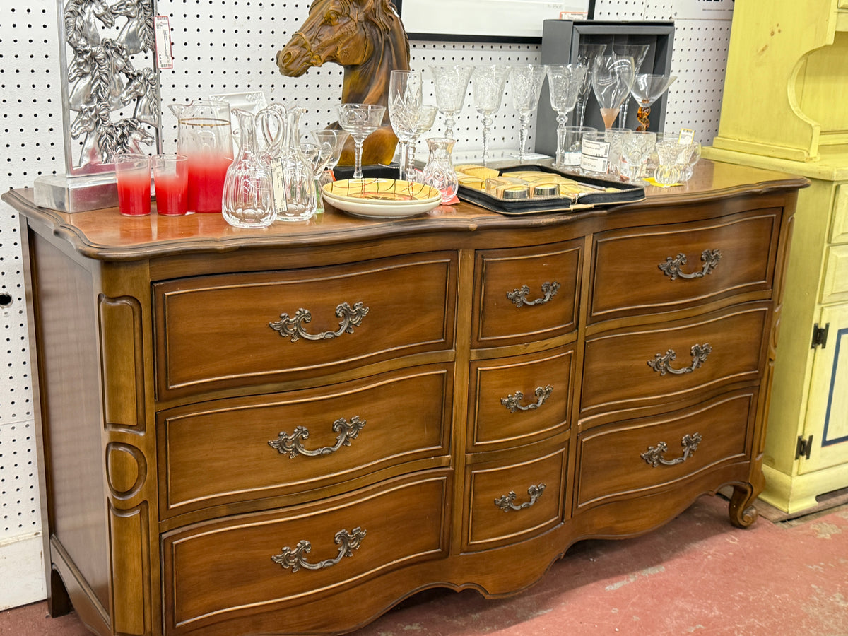 9-Drawer Dresser – Cherished Possessions