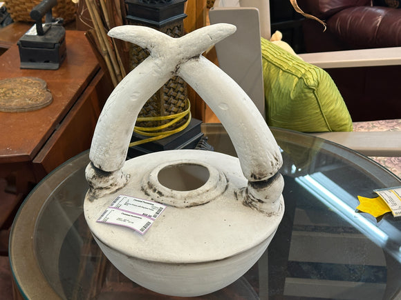 Mexican Pottery Elephant Tusk Motif