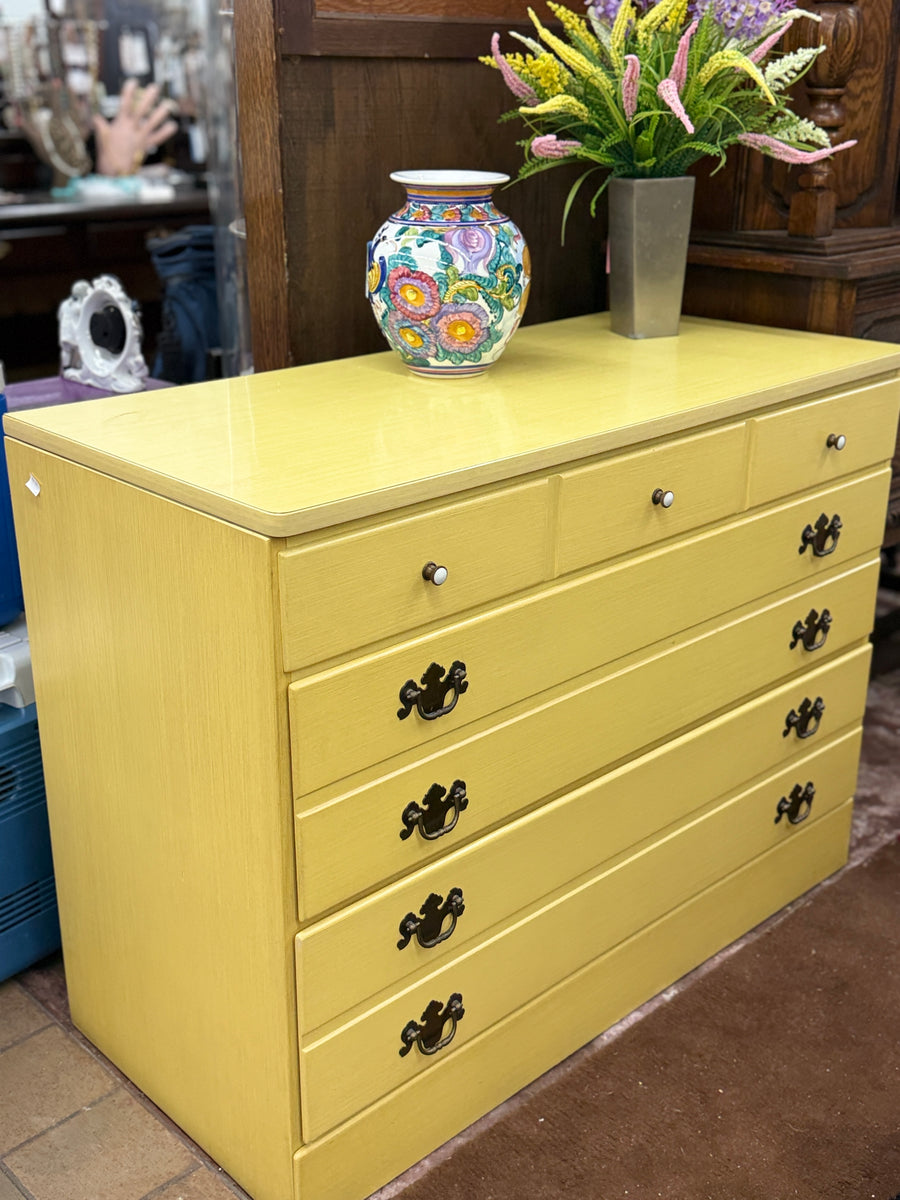 yellow and grey dresser Hasuit main image 1