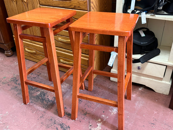 Counter Maple Stool