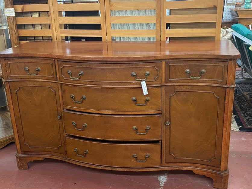 Curved Front Buffet - Main Image