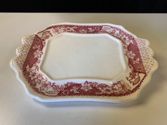 Red & White Plate